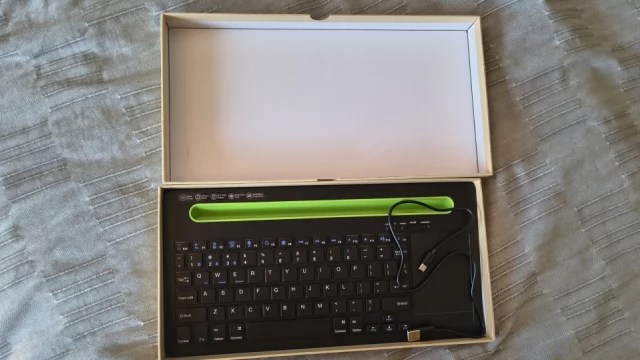 Tczew - Bezprzewodowa klawiatura Bluetooth