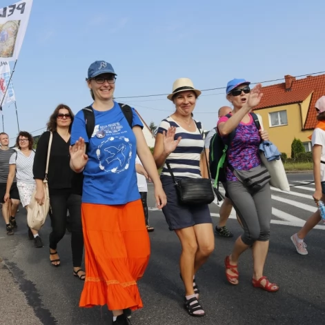 Tczew - Tczewska pielgrzymka wyruszyła na Jasną Górę