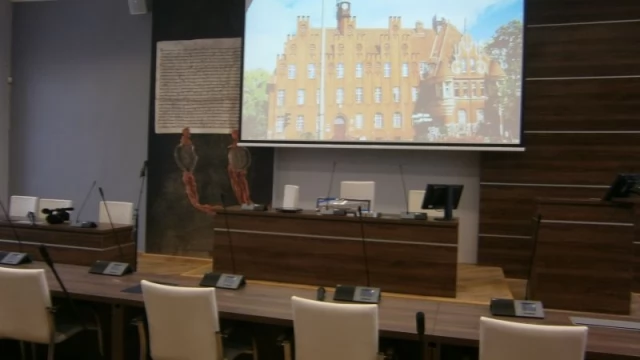 Tczew - Uroczyście otwarto nowy budynek  ratusza 