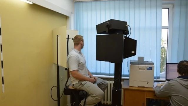 Tczew - Pobili i ukradli 5,5 tys. euro, kurtkę i telefon - zatrzymali ich kryminalni z antyterrorystami