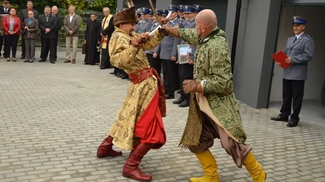 Tczew - Gniew. Policjanci pracują w nowych warunkach - więcej miejsca, nowe sprzęty...