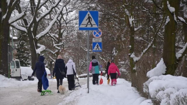 Tczew - Napadało białego puchu, jeszcze go przybędzie. Potem mróz