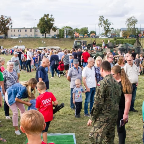 Tczew - Piknik historyczno - militarny na bulwarze