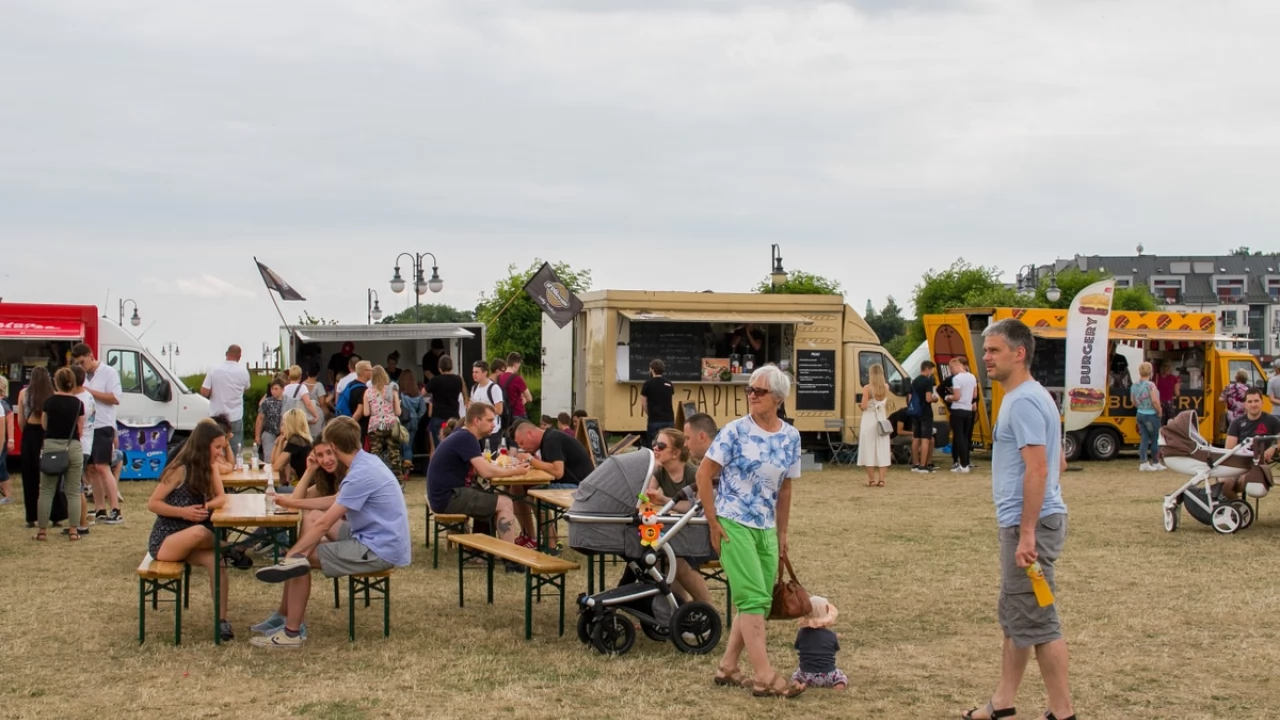 Tczew - Foodtrucki i Flyball nad Wisłą