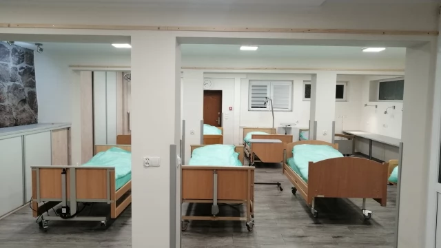 Tczew - Ponad 400 chorych na COVID-19 w Tczewie, w Pelplinie walczą z ogniskiem w DPS