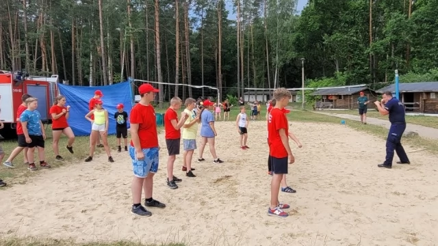 Tczew - Uczyli obozowiczów sztuk walki
