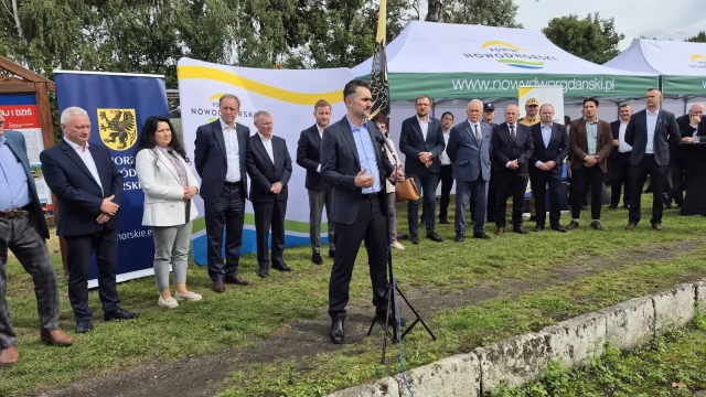 Tczew - Mieszkańcy Żuław ponownie pojadą koleją do Malborka, Tczewa i Gdańska