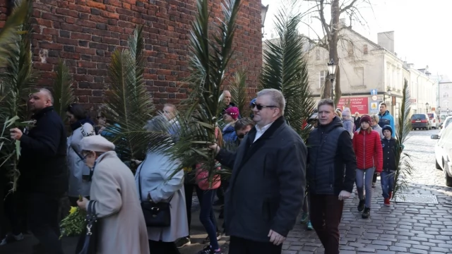 Tczew - Niedziela Palmowa w tczewskiej farze [FOTO]