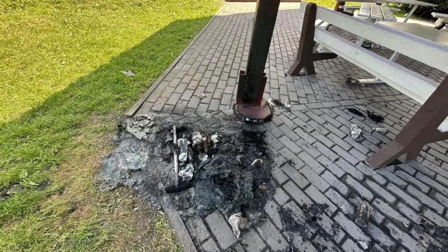 Tczew - Chuligański wybryk na Górkach. Mogli spalić wiatę