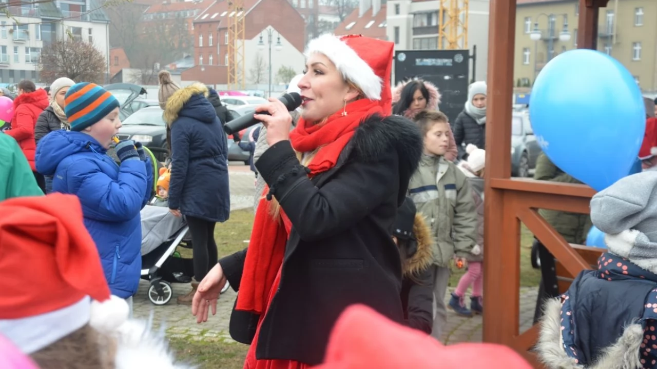 Tczew - Dzieci z Tczewa dostały na Mikołajki plac zabaw