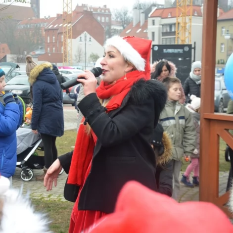 Tczew - Dzieci z Tczewa dostały na Mikołajki plac zabaw