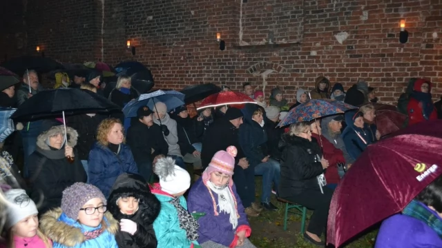 Tczew - Koncert w średniowiecznych ruinach dla uczczenia niepodległości