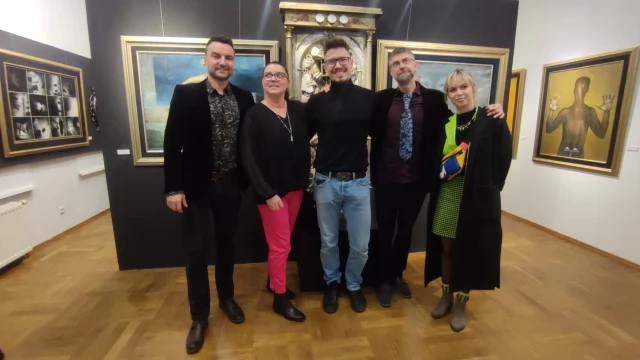 Tczew - Wystawa Jarosława Kukowskiego i uczniów w Toruniu