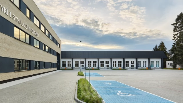 Tczew - Nowy kierunek na EUH-E: położnictwo