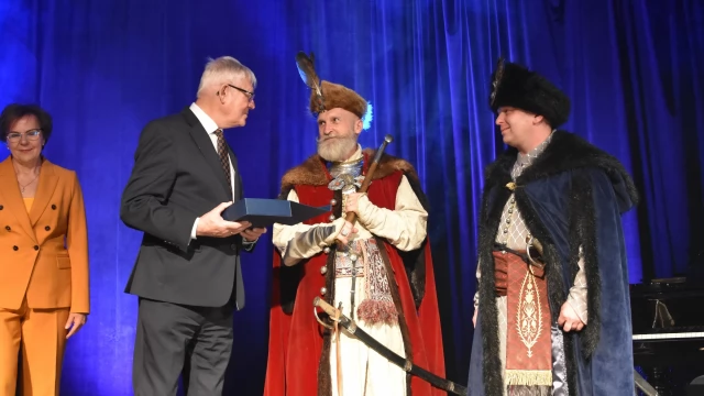 Tczew - Starosta nagrodził ludzi kultury i sportu