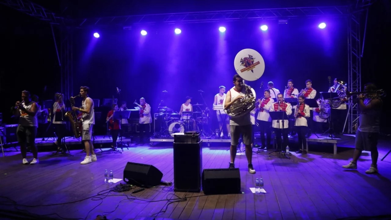 Tczew - Gorące Pożegnanie Lata - Mesajah, L.U.C.& Rebel Babel Ensamble i stand up