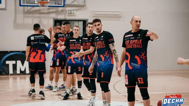 Tczew - DECKA przegrywa po dreszczowcu w Pelplinie