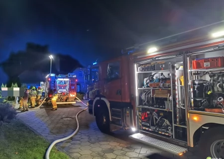 Tczew - Pożar w Rokitkach. W akcji siedem zastępów straży