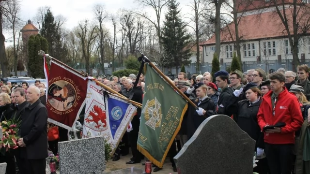 Tczew - Pożegnano Jerzego Kubickiego, Honorowego Obywatela Miasta Tczewa