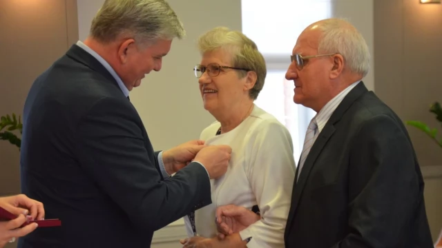 Tczew - Jubilaci o recepcie na długotrwałe pożycie: "W dzień się kłócić, w nocy godzić"