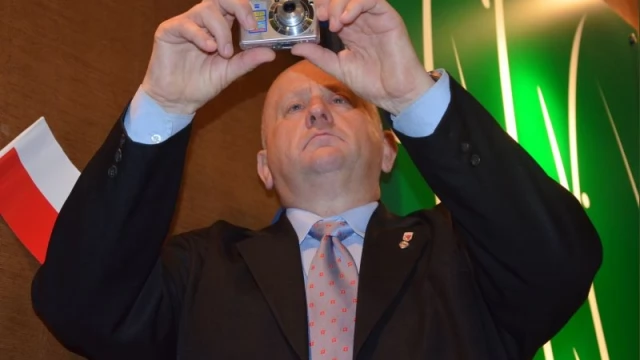 Tczew - W rytm "Jeszcze będzie przepięknie" i w asyście rycerzy - konwencja PO