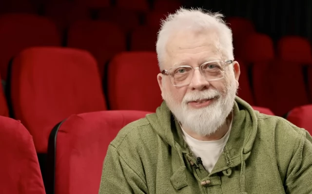 Tczew - Kinoterapia z Tomaszem Raczkiem po projekcji filmu "Lot nad kukułczym gniazdem"