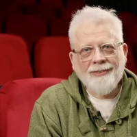 Tczew - Kinoterapia z Tomaszem Raczkiem po projekcji filmu "Lot nad kukułczym gniazdem"