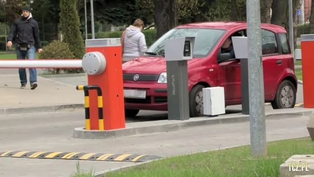Tczew - W szpitalu szlabany zamiast ochroniarzy. Jak podoba się nowe rozwiązanie przy szpitalu?