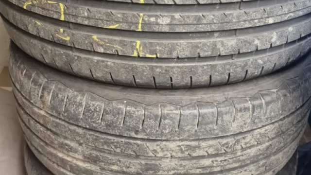 Tczew - Komplet Opon Letnich Dębica Presto UHP 2 | 225/45