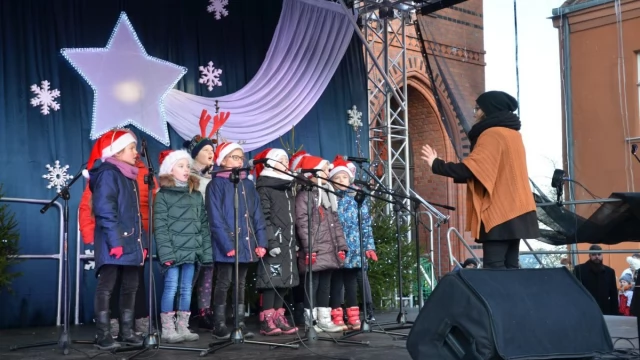 Tczew - Już po raz piętnasty tczewianie przełamali się opłatkiem