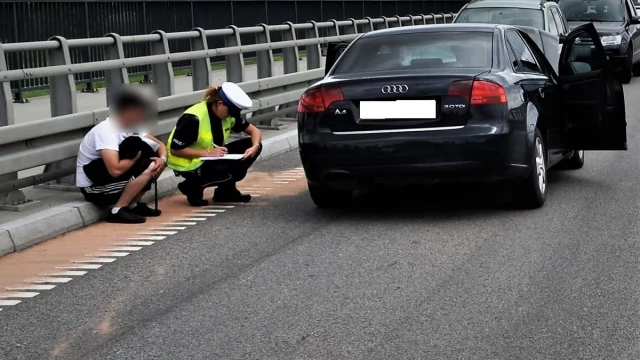 Tczew - Zderzenie trzech aut. Policjanci apelują o rozwagę na drodze
