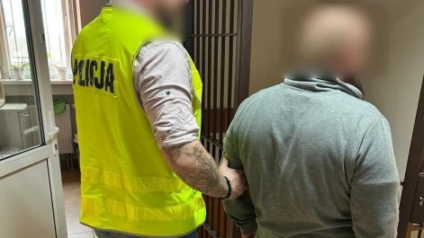 Tczew - Nie dała mu pieniędzy na alkohol, więc zniszczył jej auto