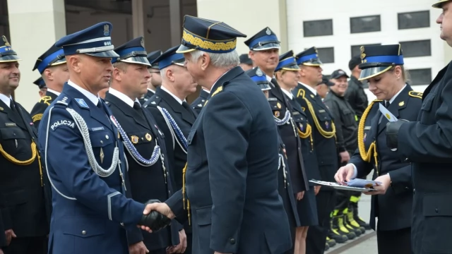 Tczew - Dzień Strażaka w Tczewie. Podziękowania za oddaną służbę