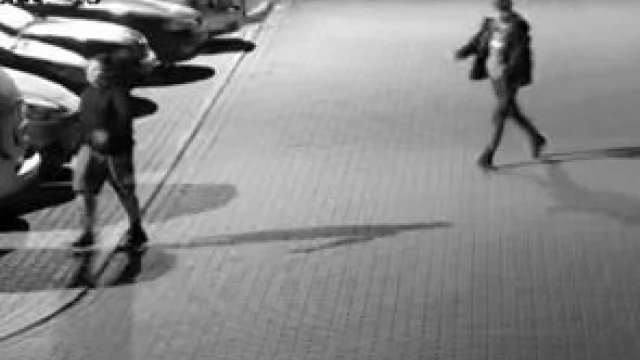 Tczew - Policjanci poszukują sprawców uszkodzenia skody