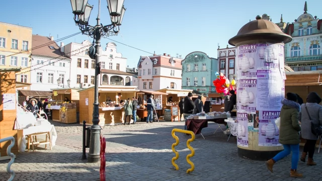 Tczew - Jarmark Wielkanocny. Chociaż niedziela, tu możesz legalnie zrobić zakupy