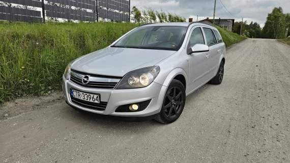 Tczew - Opel Astra 2007 rok 1.9 CDTI bogata