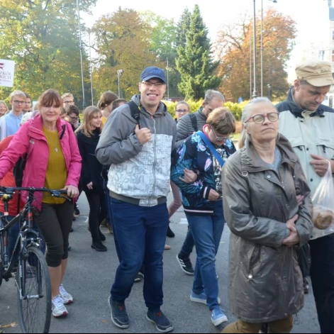 Tczew - Manifest przeciwko marnowaniu jedzenia w Tczewie
