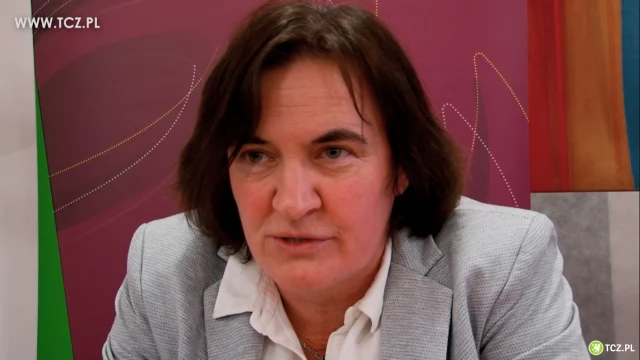 Tczew - "Psy szczekają, karawana idzie dalej" - Anna Kołakowska w Fabryce Sztuk (wideo)