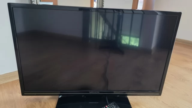 Tczew - Telewizor LED 31, 5 cali MEDION model MD30773 DE - A