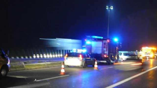 Tczew - Policja ustala przyczyny wypadku na A1. "Niedostosowanie prędkości do warunków..."