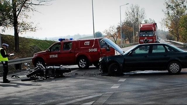 Tczew - Policjanci zatrzymali prawo jazdy za spowodowanie wypadku