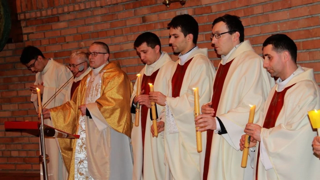 Tczew -  Wigilia Paschalna w parafii pw. NMP Matki Kościoła