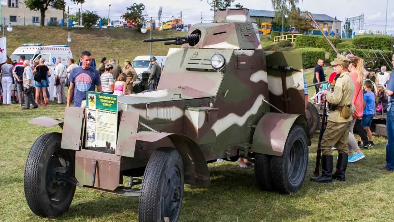 Tczew - Piknik historyczno - militarny na bulwarze