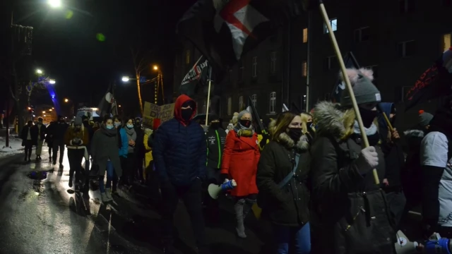 Tczew - Po ograniczeniu praw aborcyjnych kolejne protesty na ulicach Tczewa