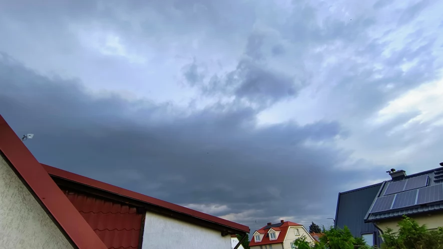 Tczew - Alert RCB. IMGW ostrzega przed gwałtownymi burzami
