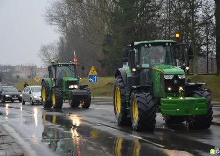 Tczew - W Tczewie protestują rolnicy