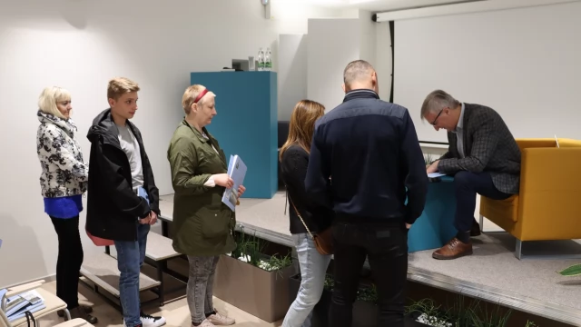 Tczew - Promocja atlasu historycznego w Miejskiej Bibliotece Publicznej w Tczewie
