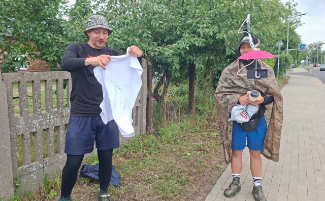 Tczew - Idą pieszo z Częstochowy do Gdańska dla Cancer Fighters