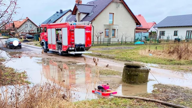 Tczew - Powiat tczewski. 24 strażackie interwencje po obfitych opadach deszczu