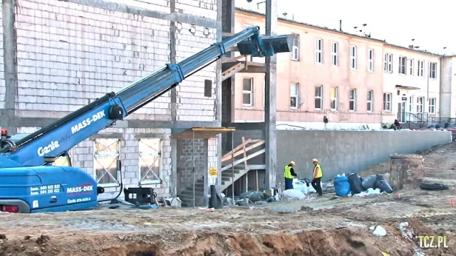 Tczew - Podglądamy z kamerą, jak idą prace związane z rozbudową szpitala